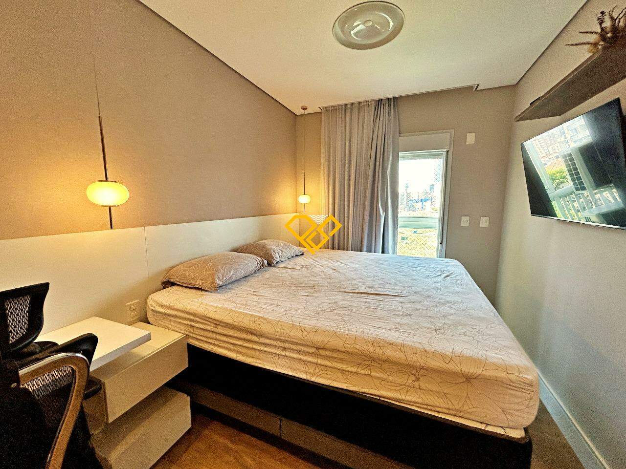 Apartamento à venda no Ponta da Praia: Suíte 1