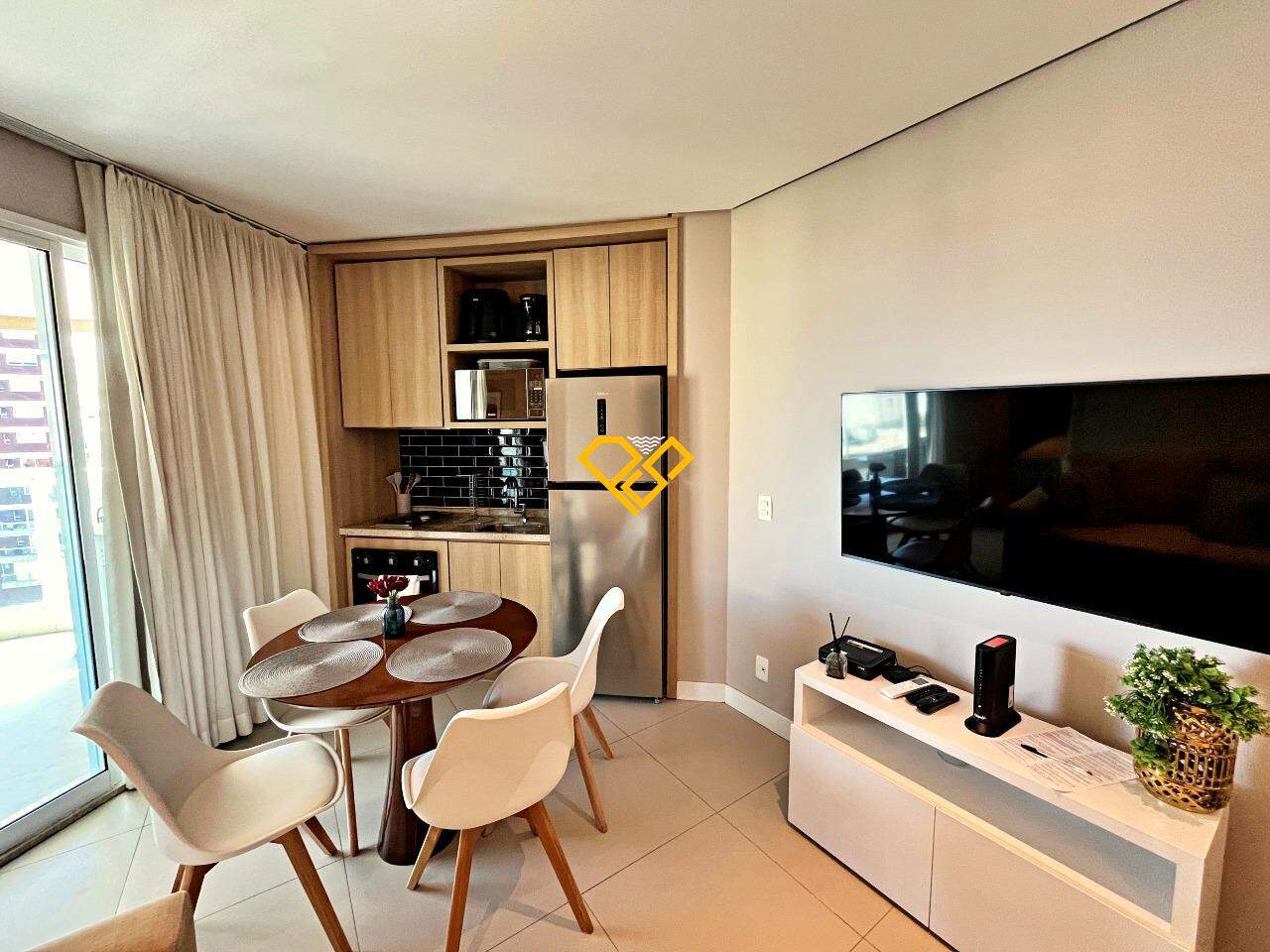 Apartamento à venda no Pompéia: Sala e cozinha