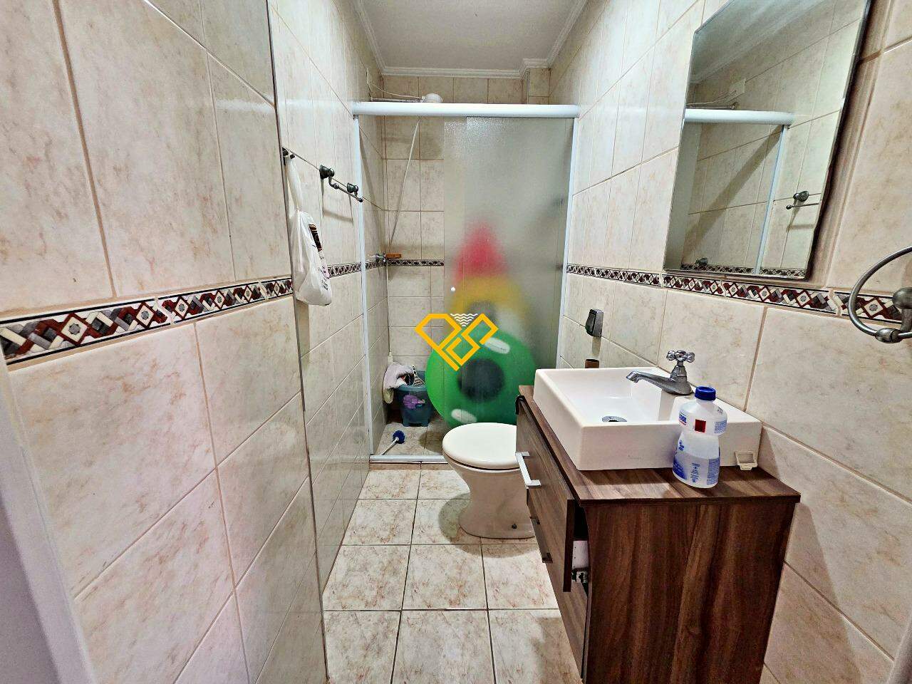 Apartamento à venda no Aparecida: Wc de serviço