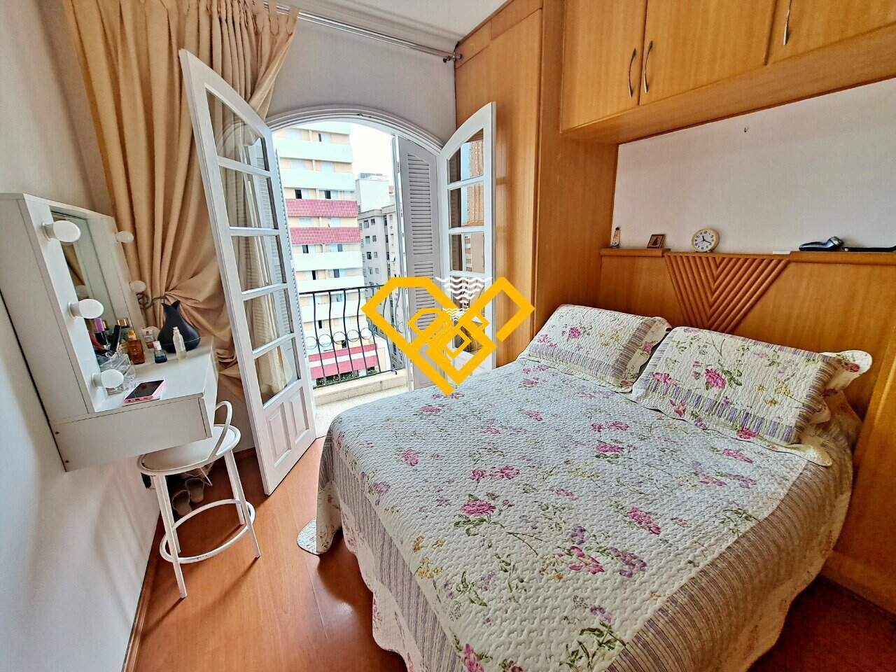 Apartamento à venda no Pompéia: 