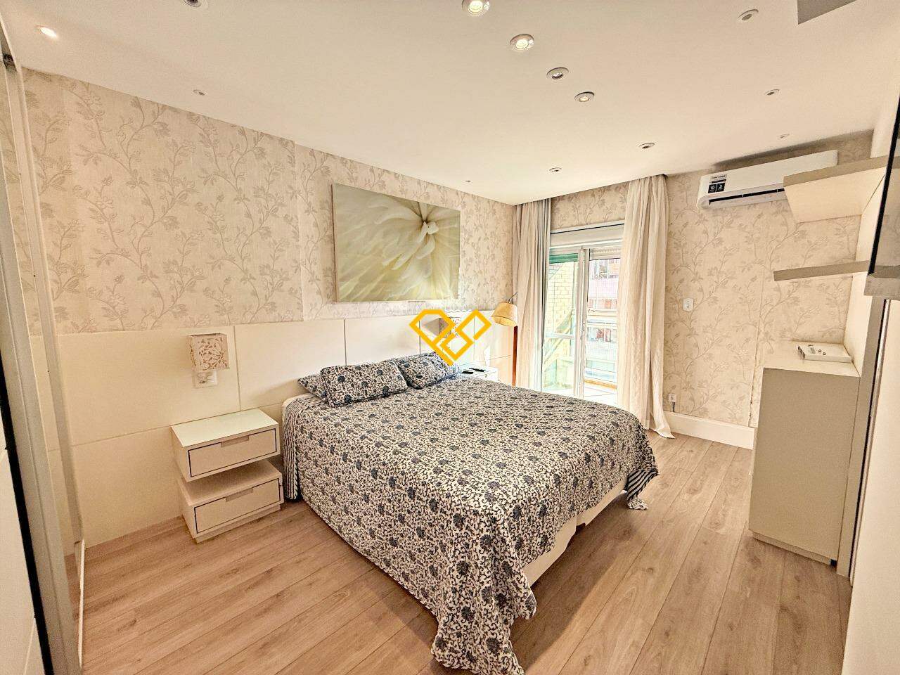 Apartamento à venda no Gonzaga: Suíte 1 - master