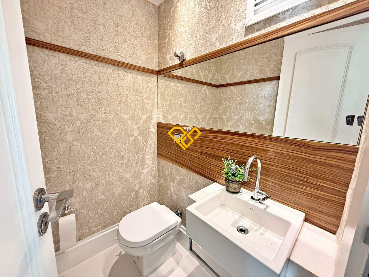 Apartamento à venda no Gonzaga: Lavabo