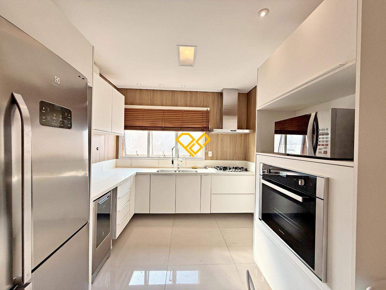 Apartamento à venda no Gonzaga: Cozinha