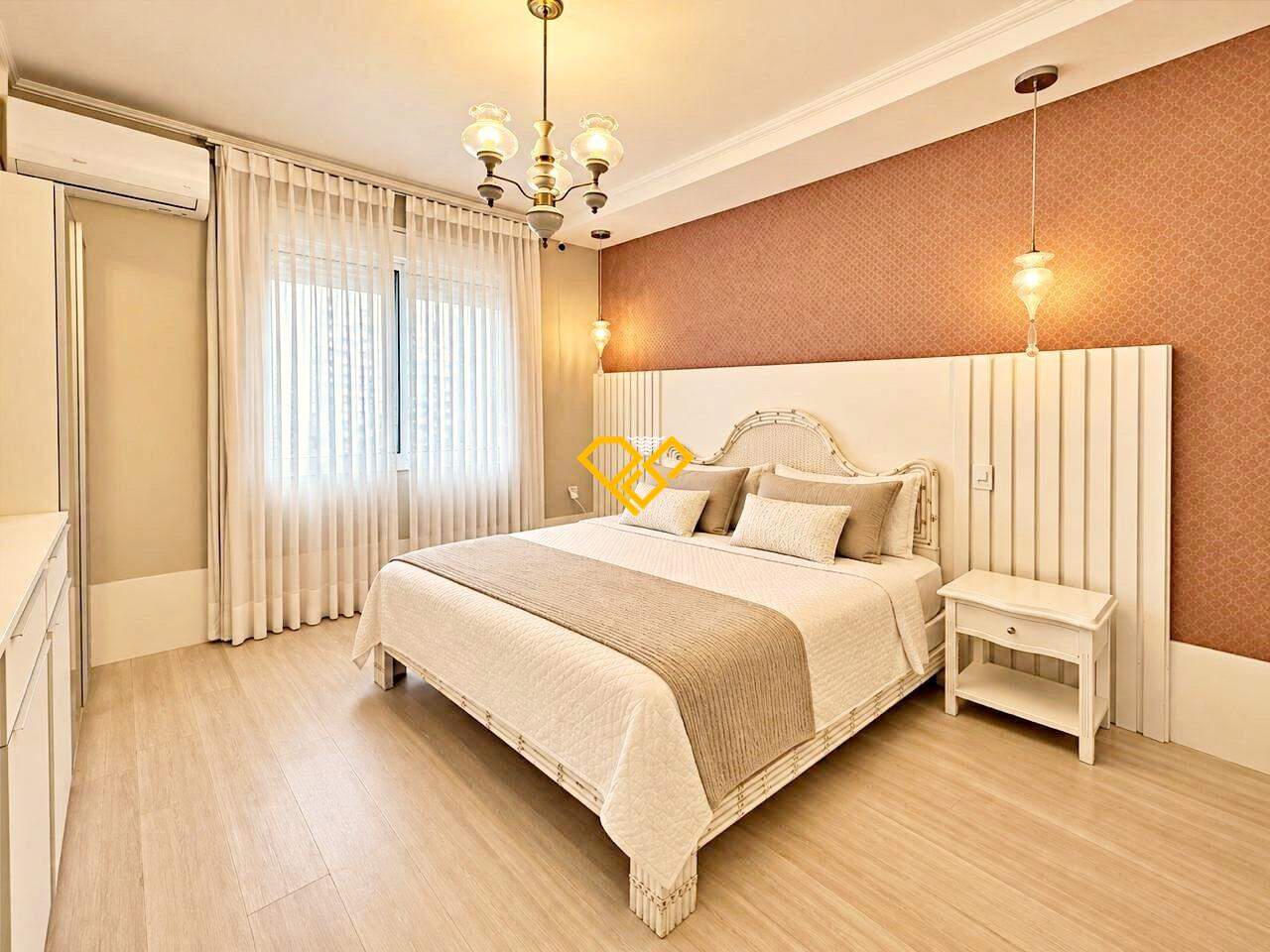 Apartamento à venda no Boqueirão: Dormitório 1 - suíte