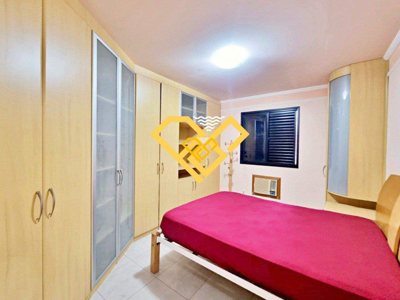 Apartamento à venda no Embaré: 