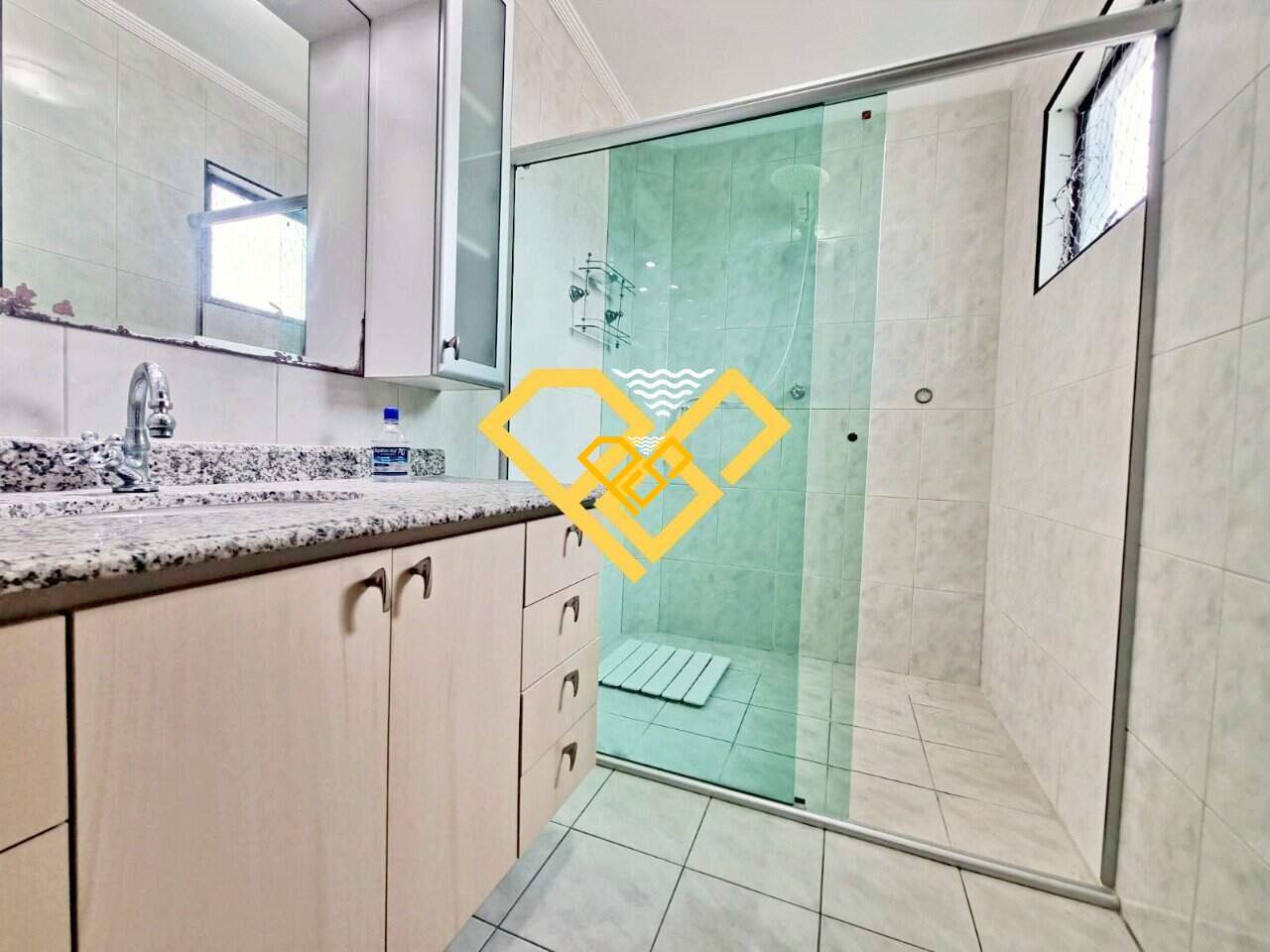 Apartamento à venda no Embaré: 