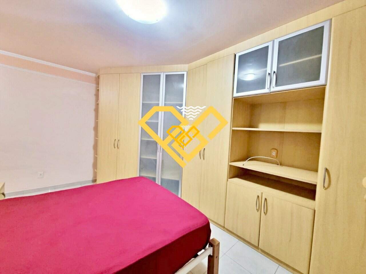 Apartamento à venda no Embaré: 