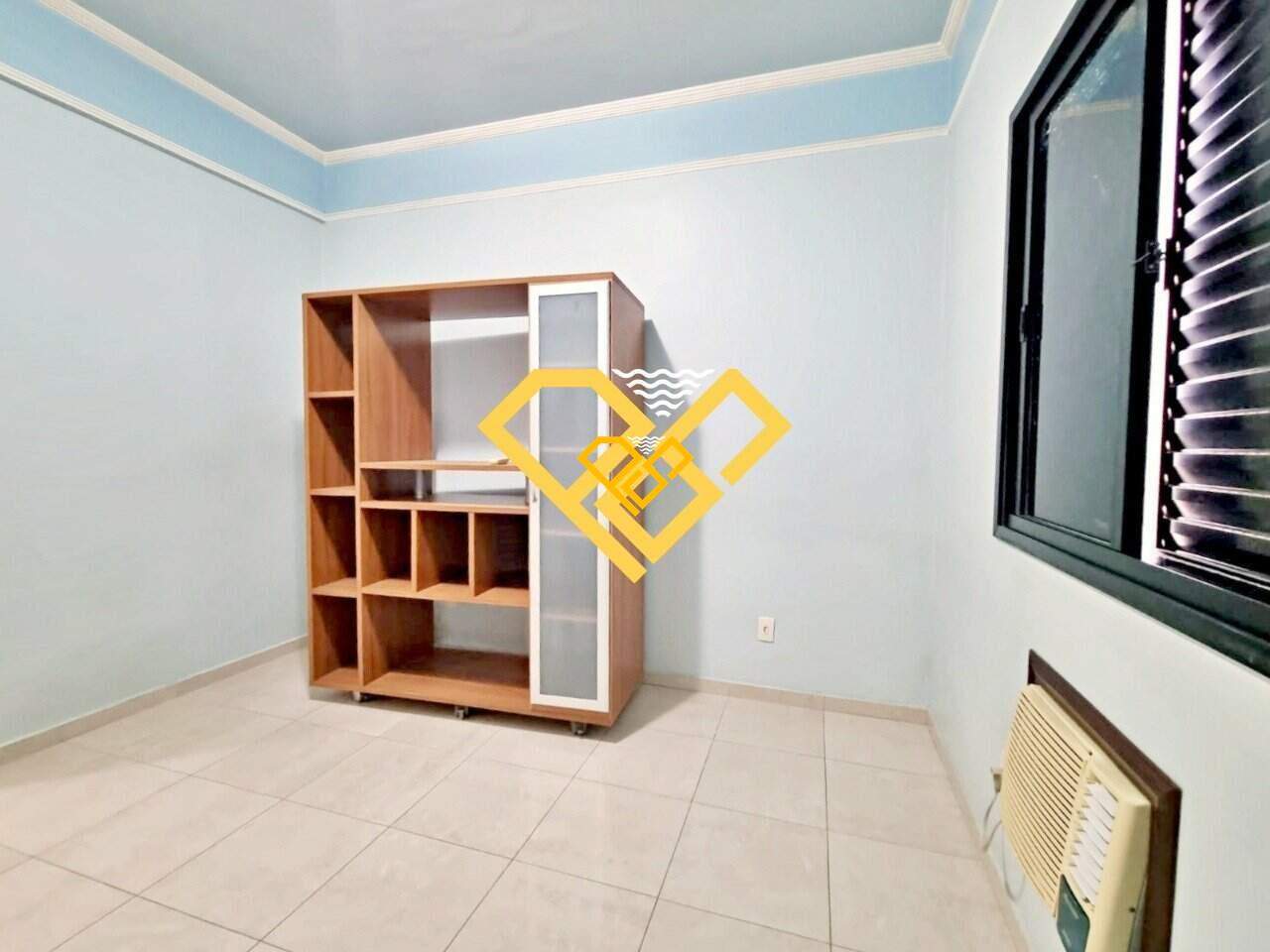 Apartamento à venda no Embaré: 