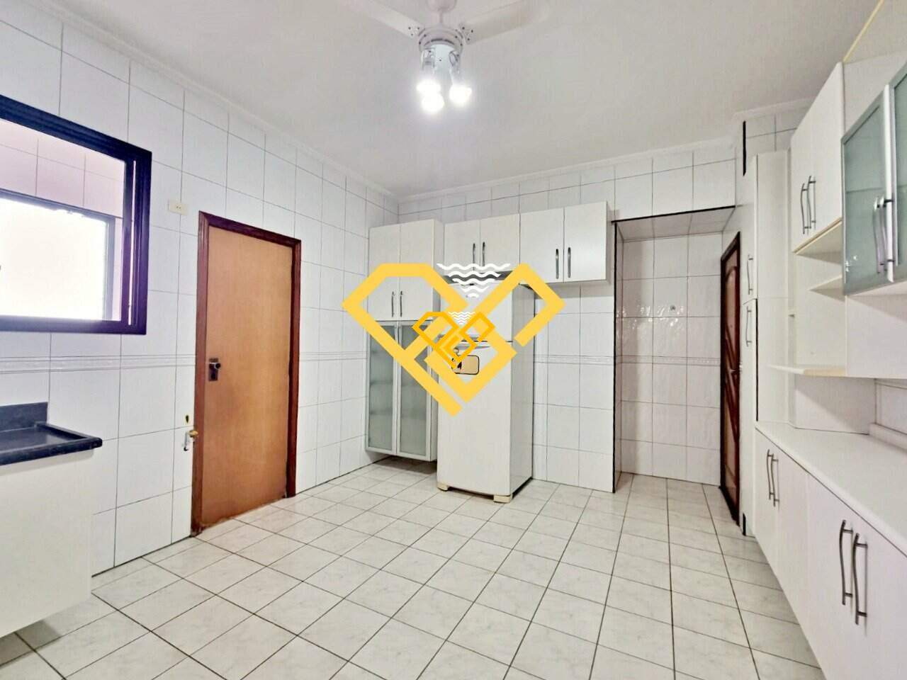 Apartamento à venda no Embaré: 