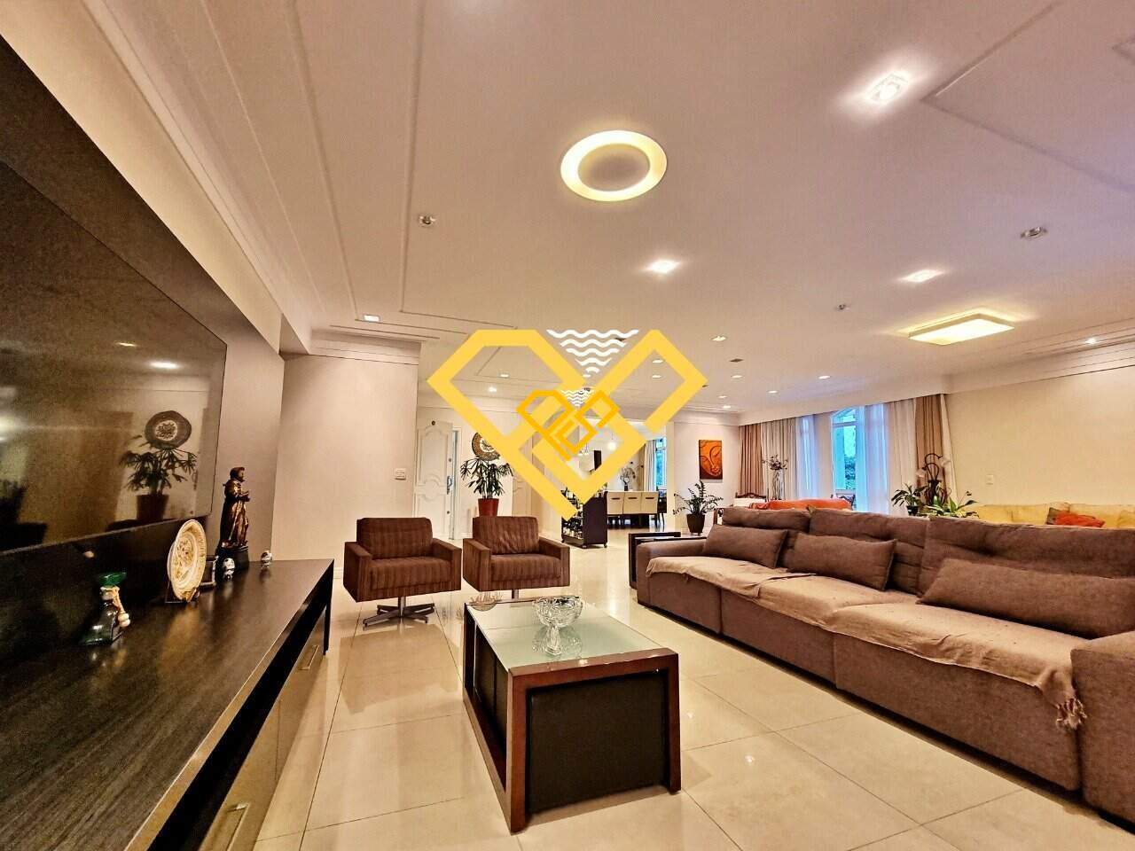 Apartamento à venda no Gonzaga: sala tv