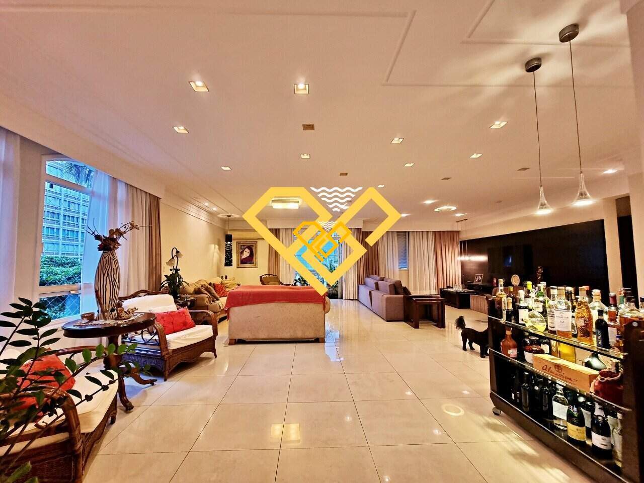 Apartamento à venda no Gonzaga: sala de estar