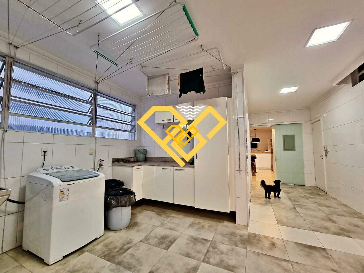 Apartamento à venda no Gonzaga: área de serviço