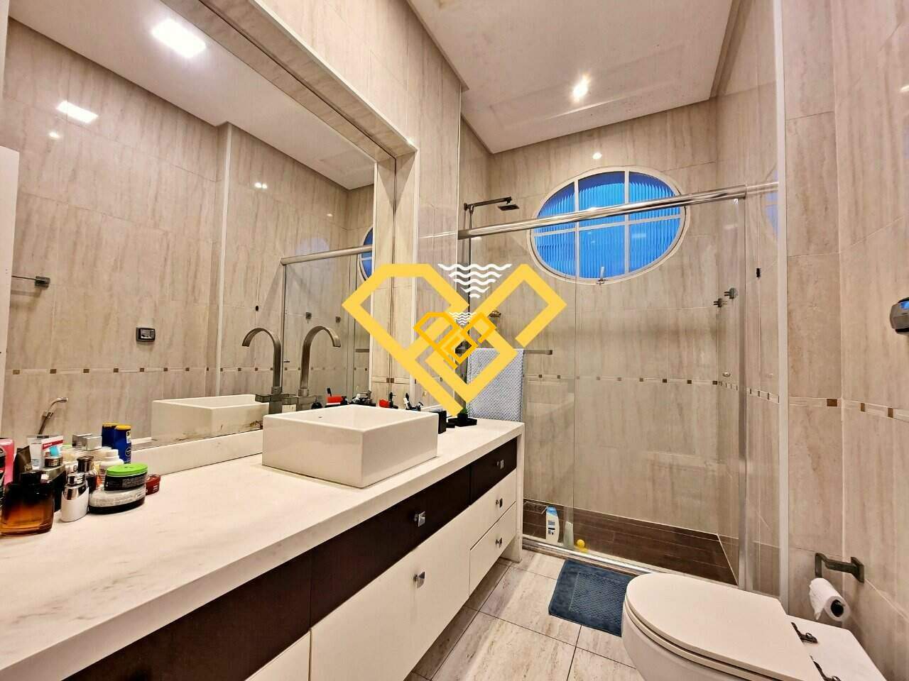 Apartamento à venda no Gonzaga: wc suíte 2