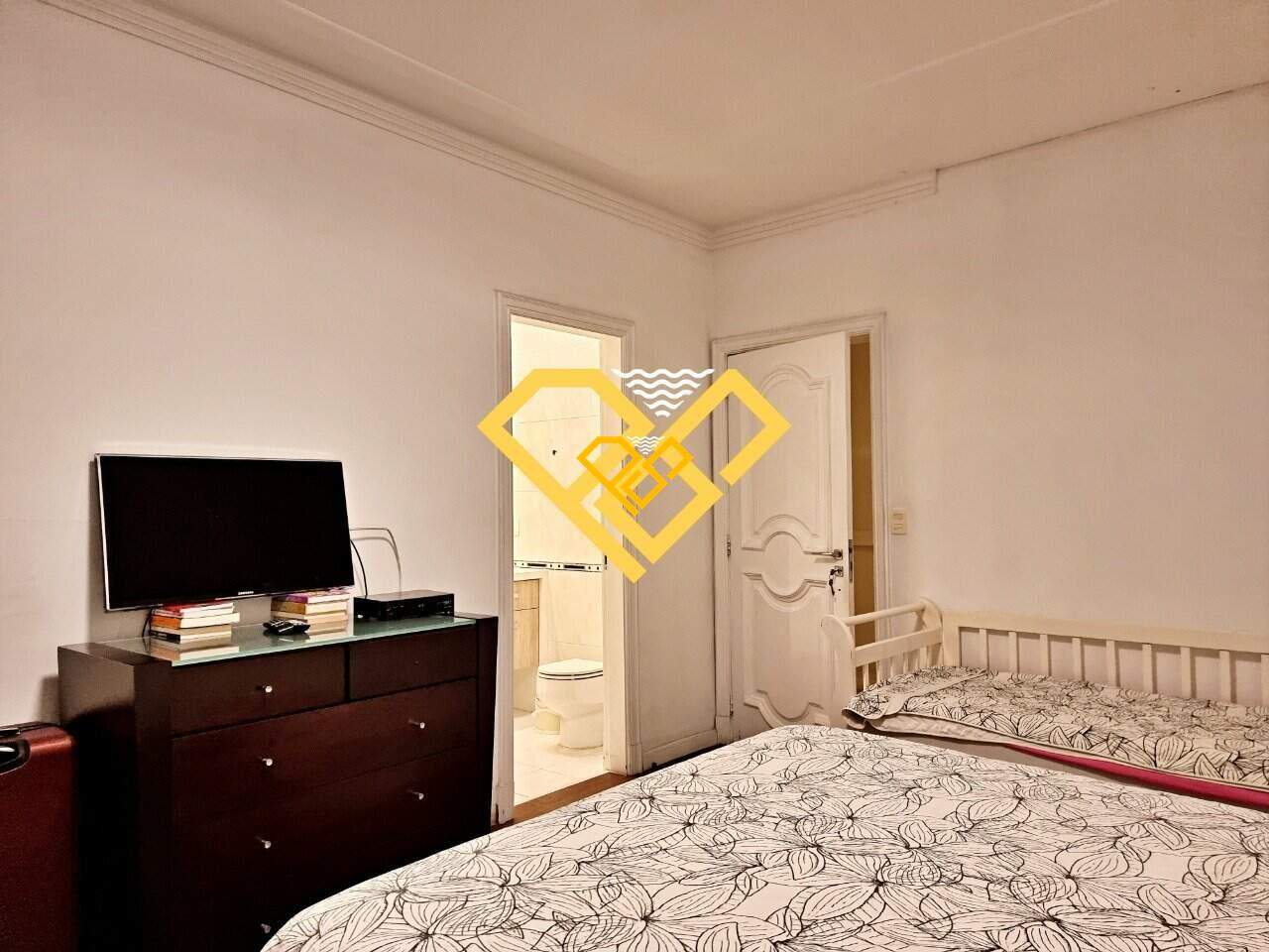 Apartamento à venda no Gonzaga: suíte 3