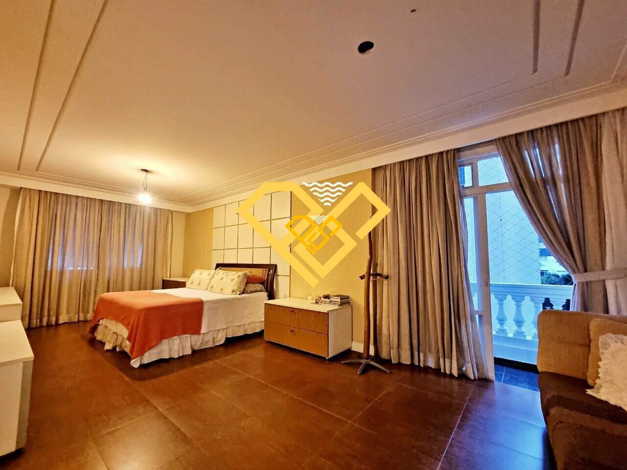 Apartamento à venda no Gonzaga: suíte 1