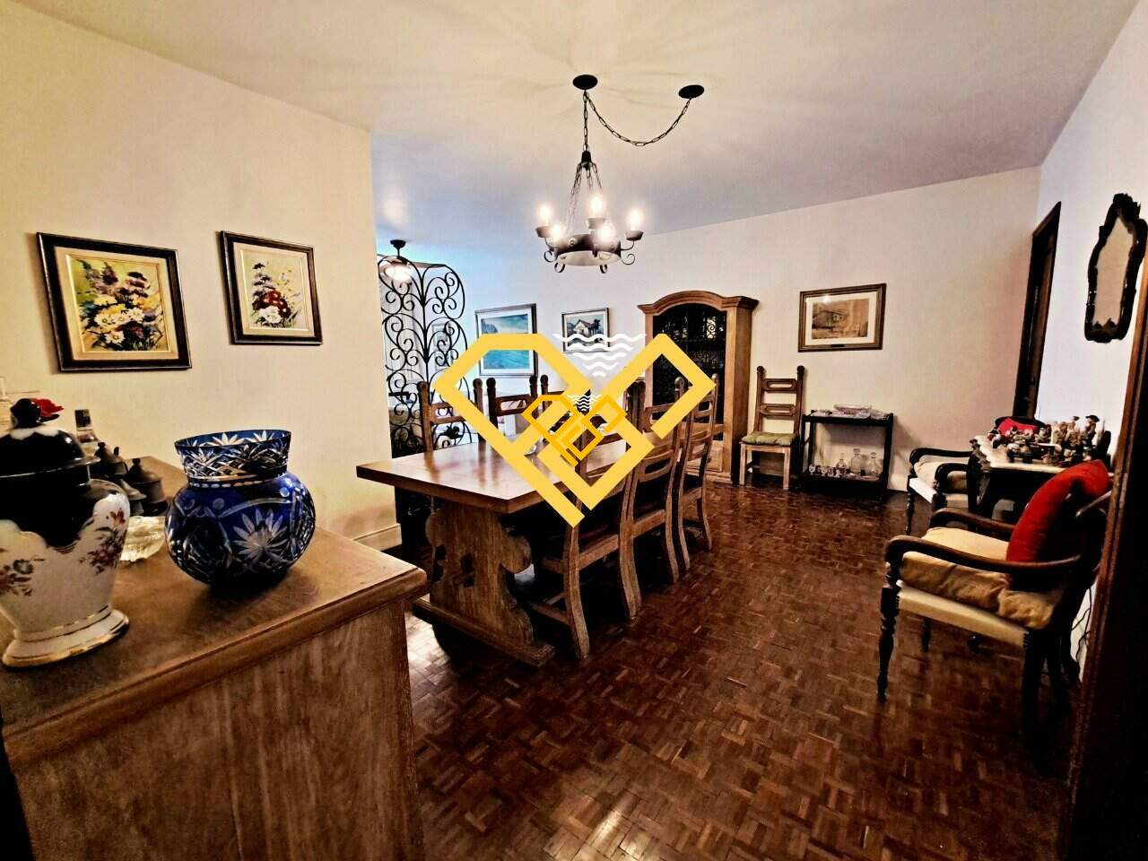 Apartamento à venda no Gonzaga: Sala