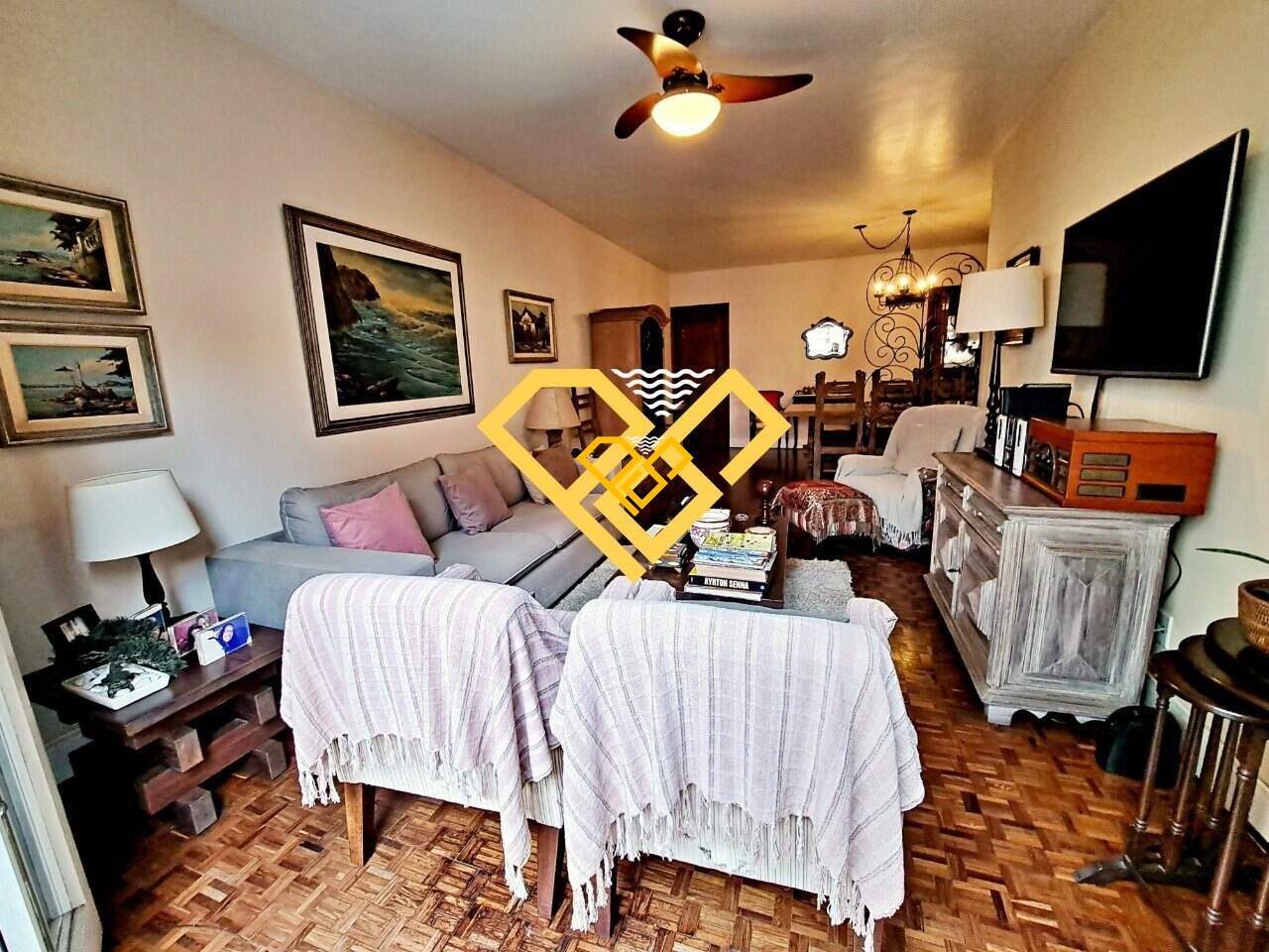 Apartamento à venda no Gonzaga: Sala