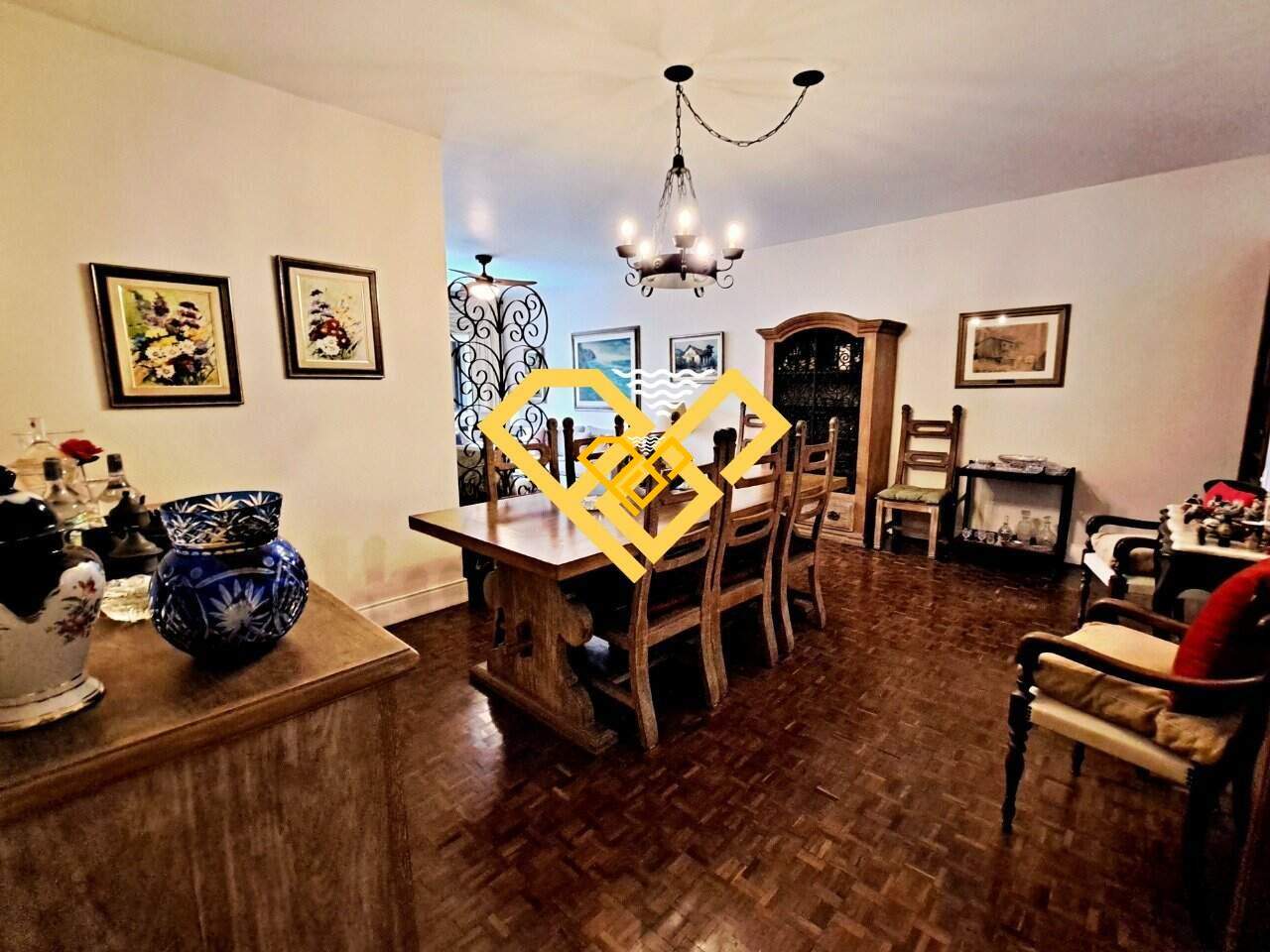 Apartamento à venda no Gonzaga: Sala