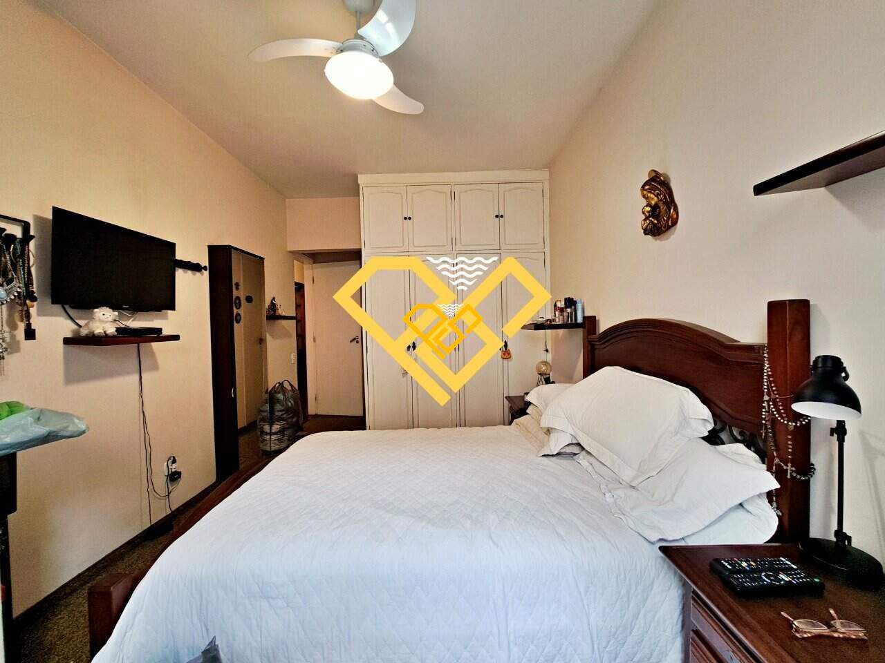 Apartamento à venda no Gonzaga: Suíte