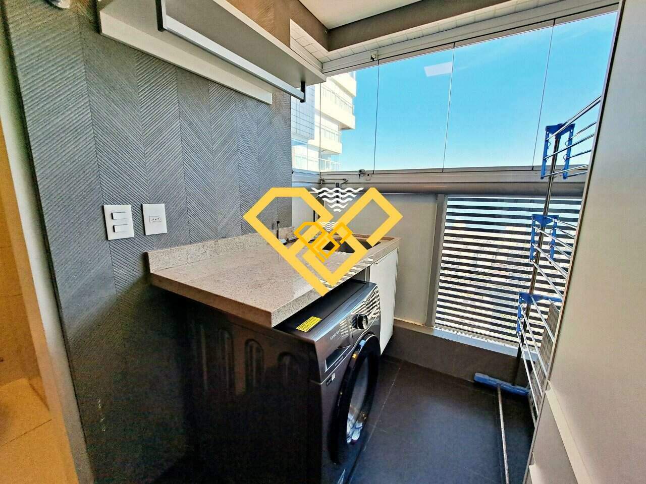 Apartamento à venda no Gonzaga: Área de serviço