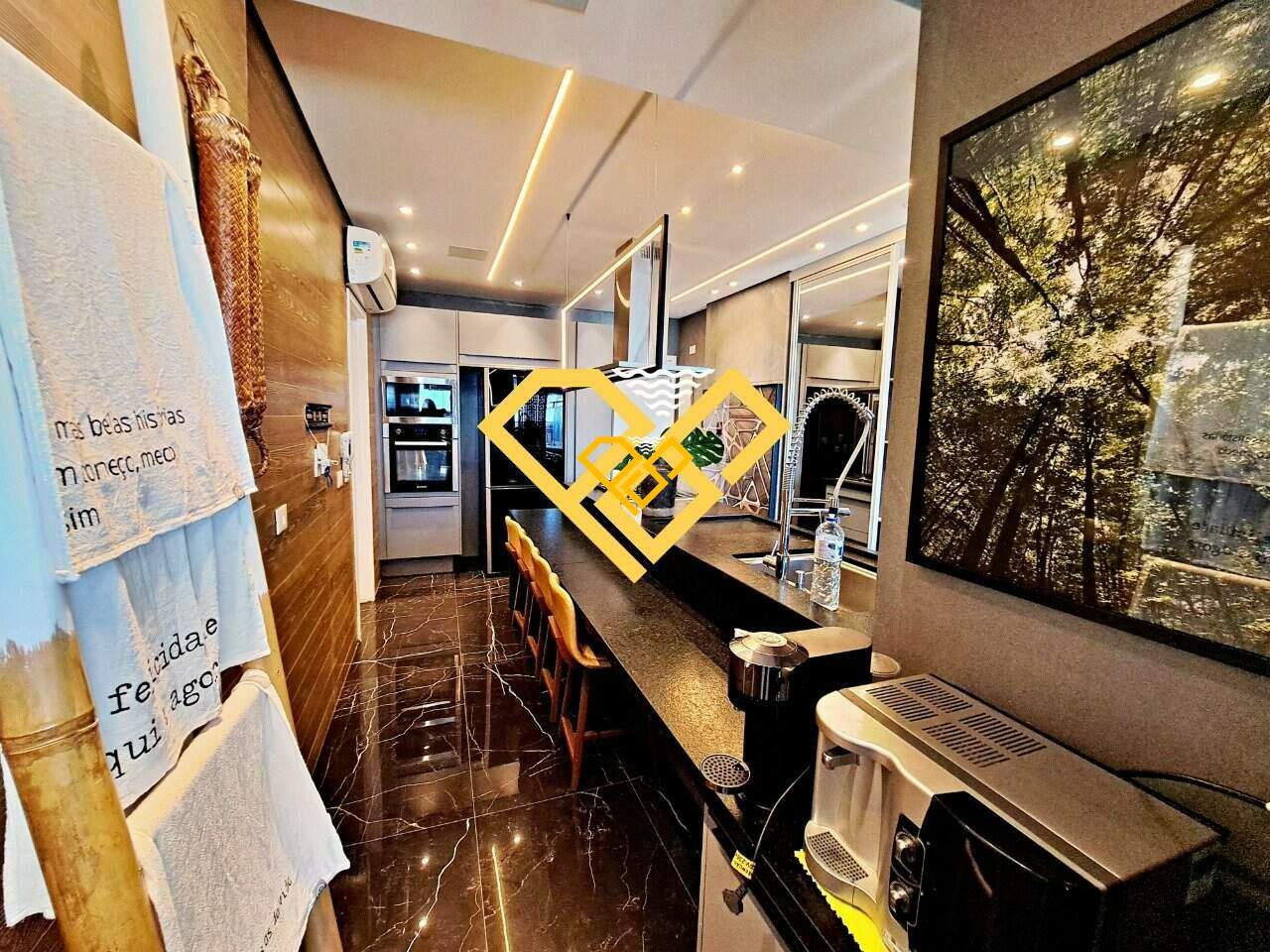 Apartamento à venda no Gonzaga: Cozinha
