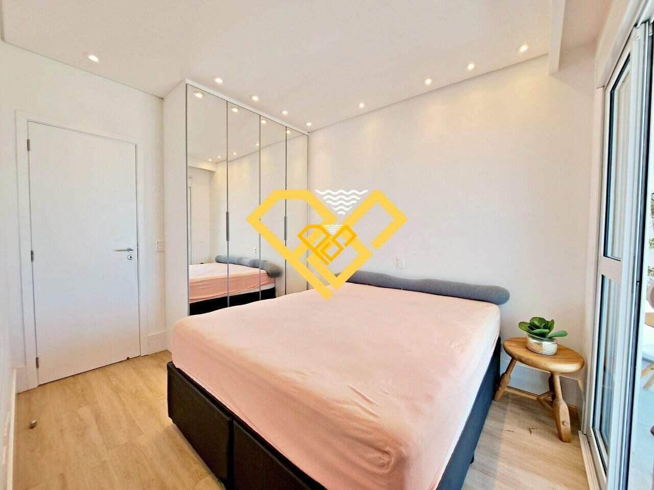 Apartamento à venda no Gonzaga: Dormitório 2 - suíte