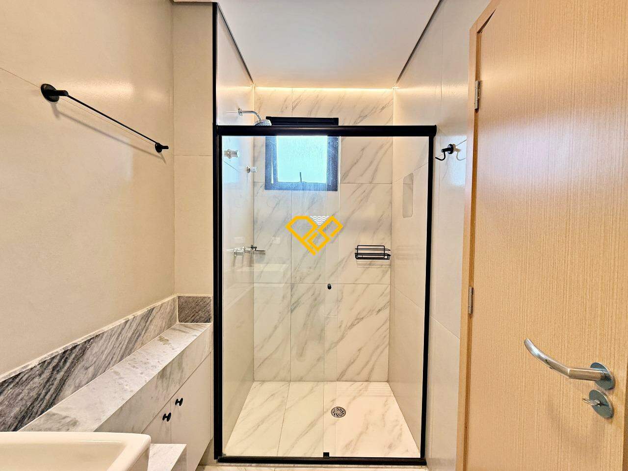 Apartamento à venda no José Menino: Wc suíte