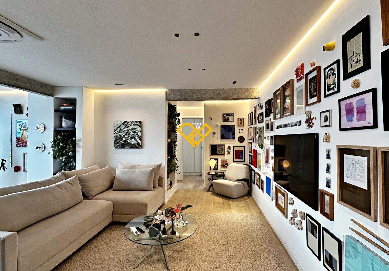 Apartamento à venda no José Menino: Sala
