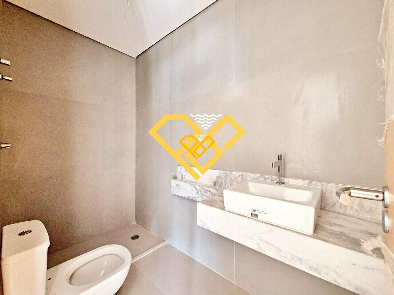 Apartamento à venda no José Menino: Wc social