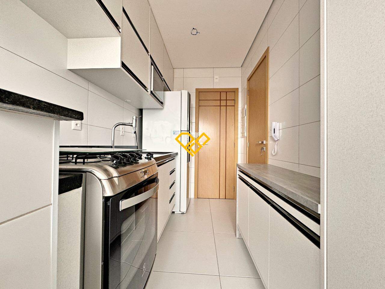 Apartamento à venda no Embaré: Cozinha