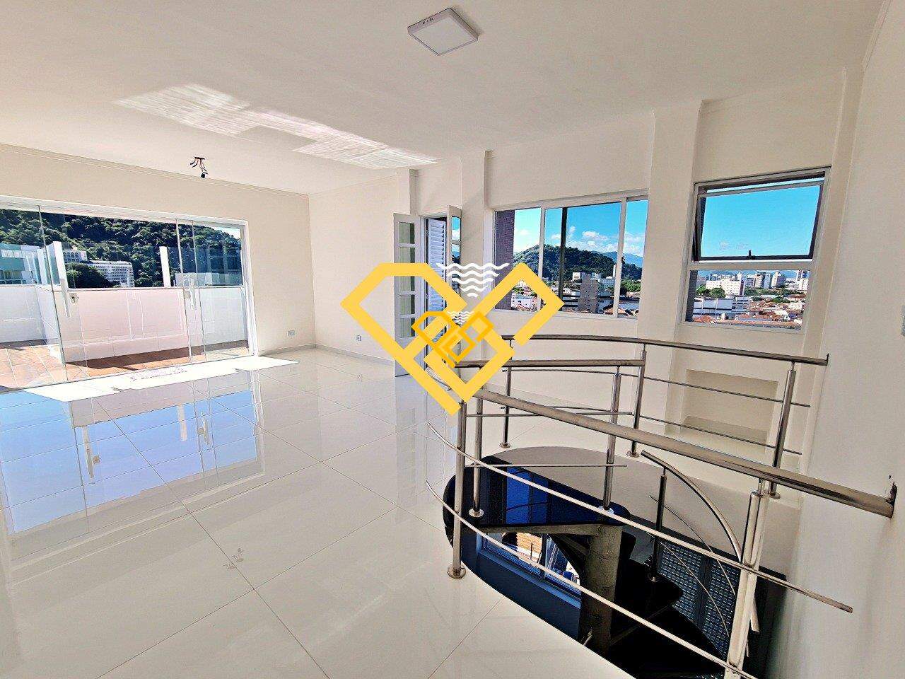 Cobertura à venda no Vila Belmiro: Hall do andar superior