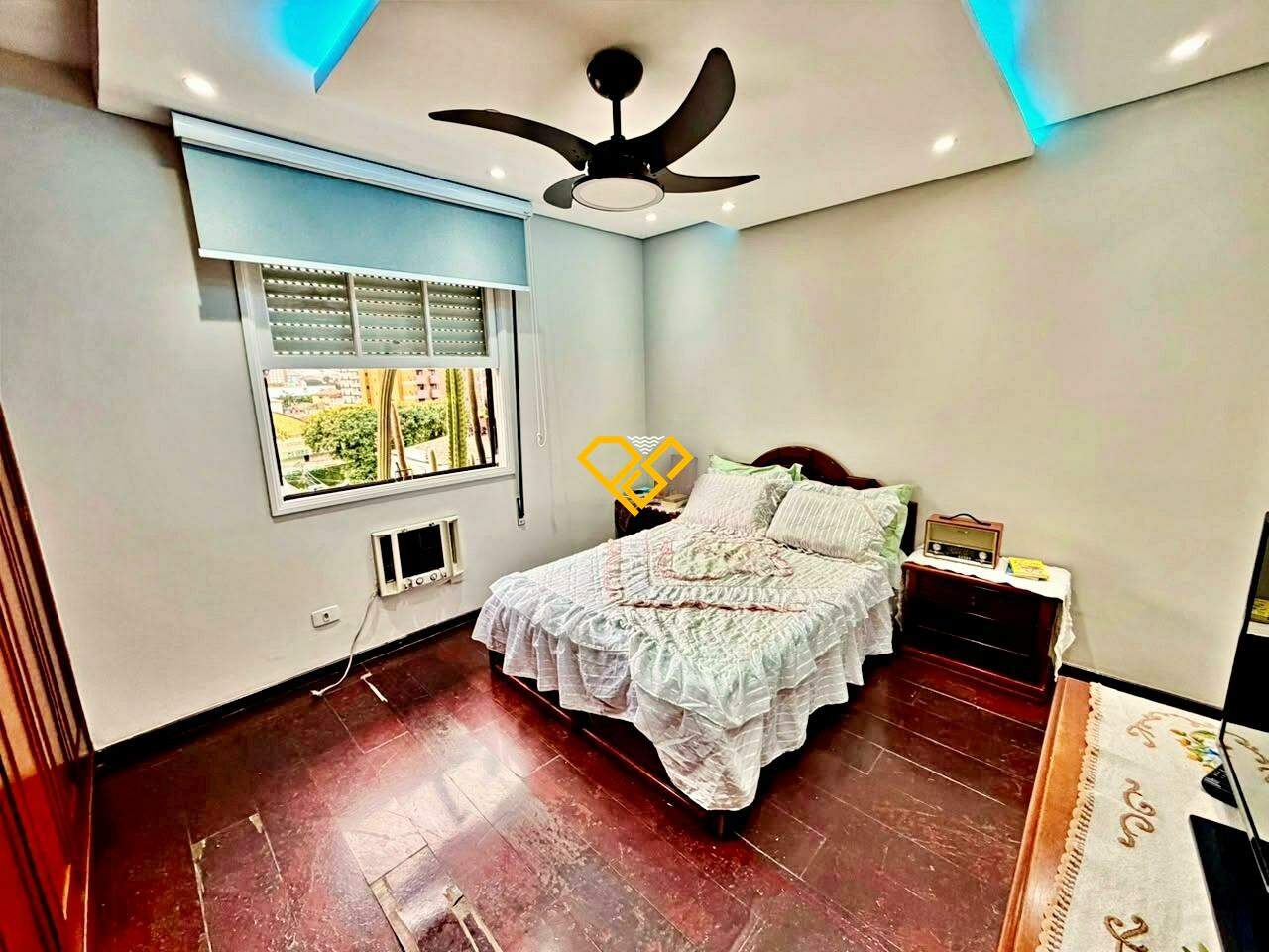 Apartamento à venda no Ponta da Praia: Dormitório 1 - suíte