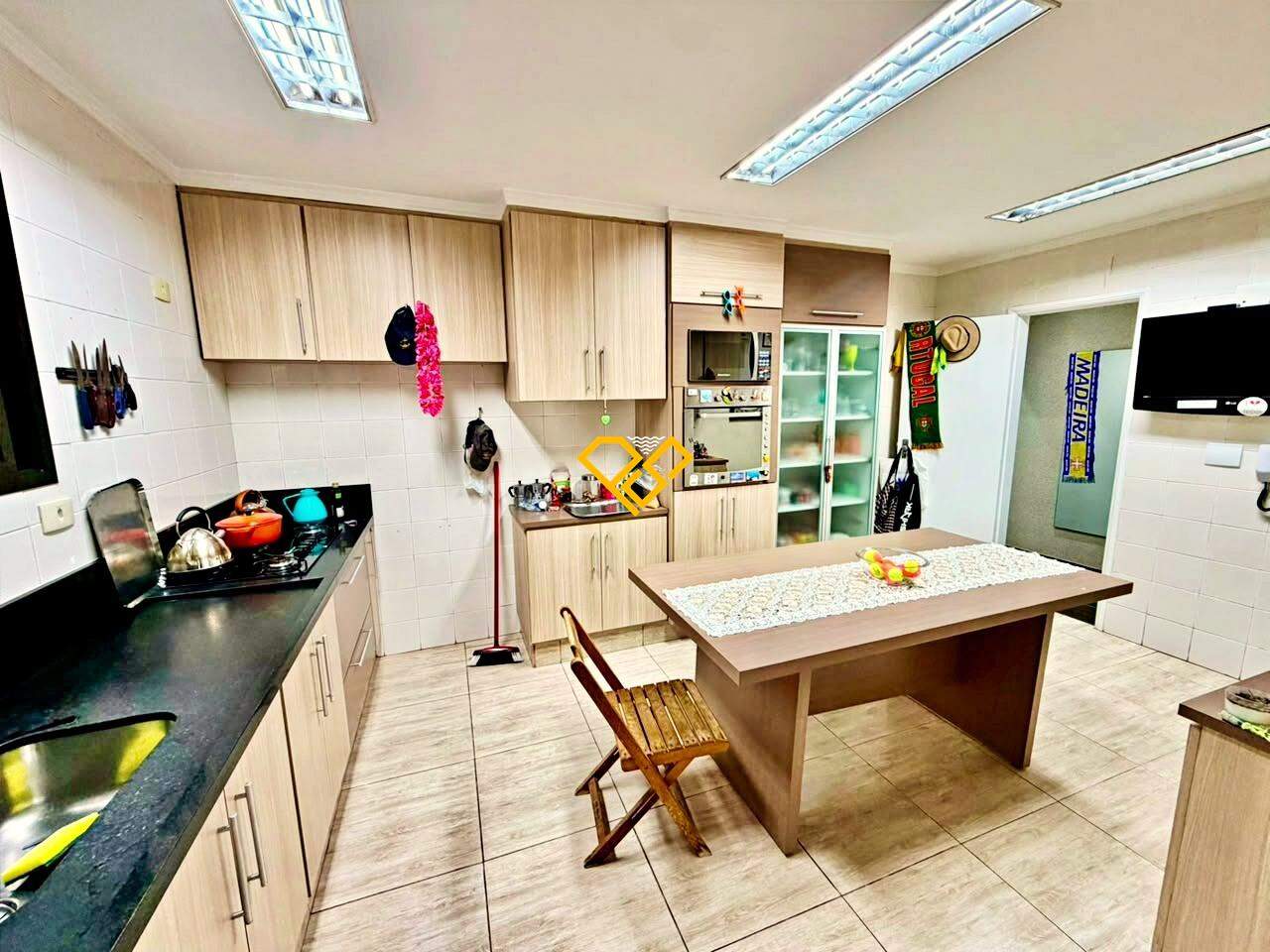 Apartamento à venda no Ponta da Praia: Cozinha