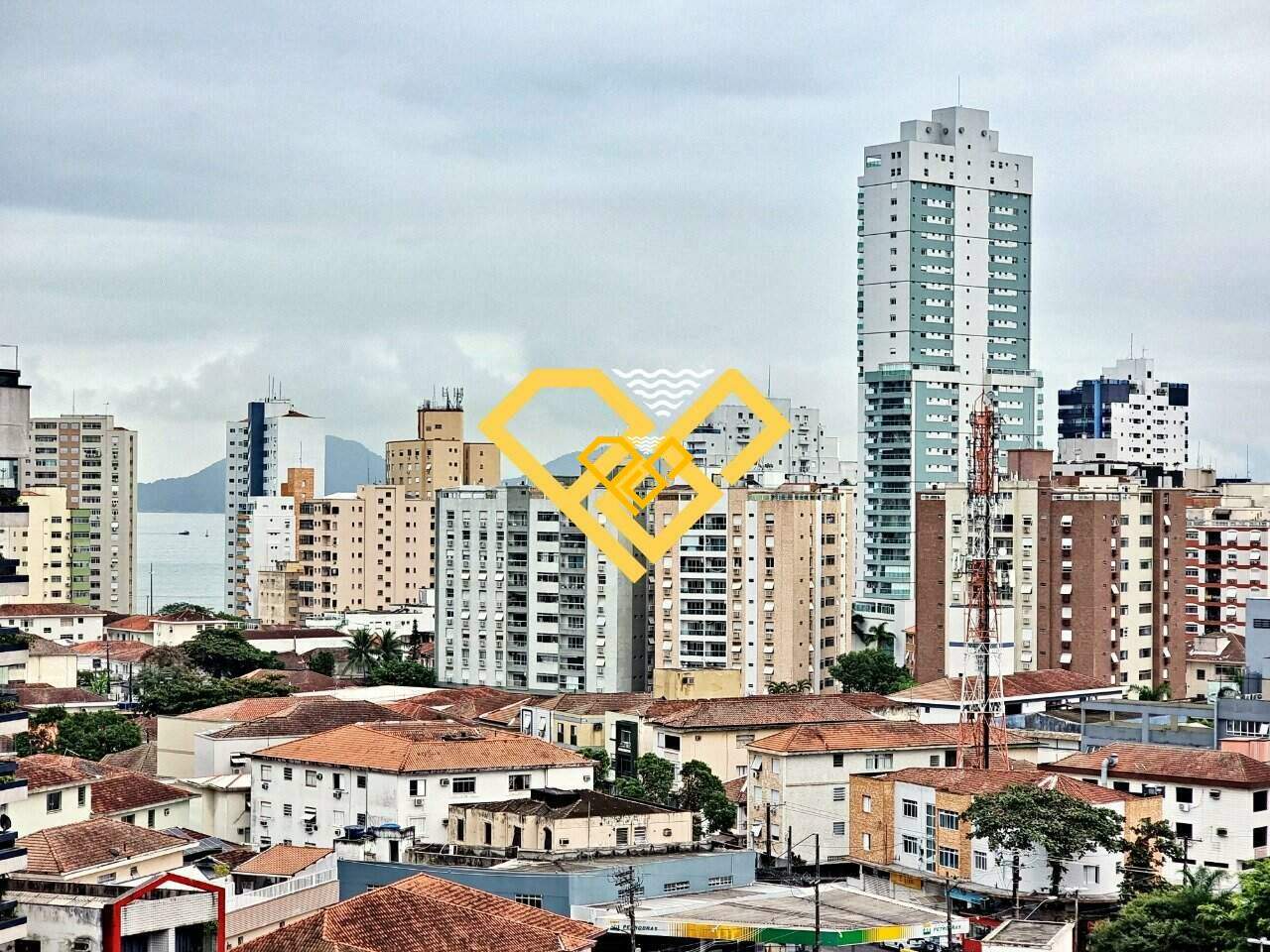 Cobertura à venda no Ponta da Praia: Vista