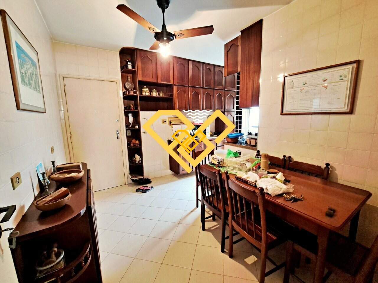 Apartamento à venda no Ponta da Praia: cozinha