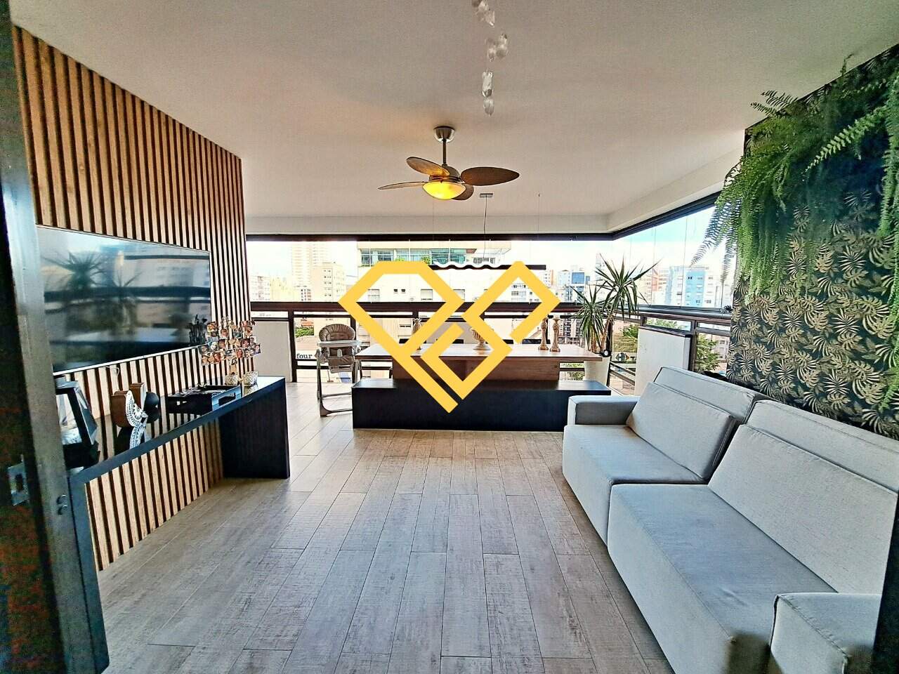 Apartamento à venda no Boqueirão: Varanda Gourmet