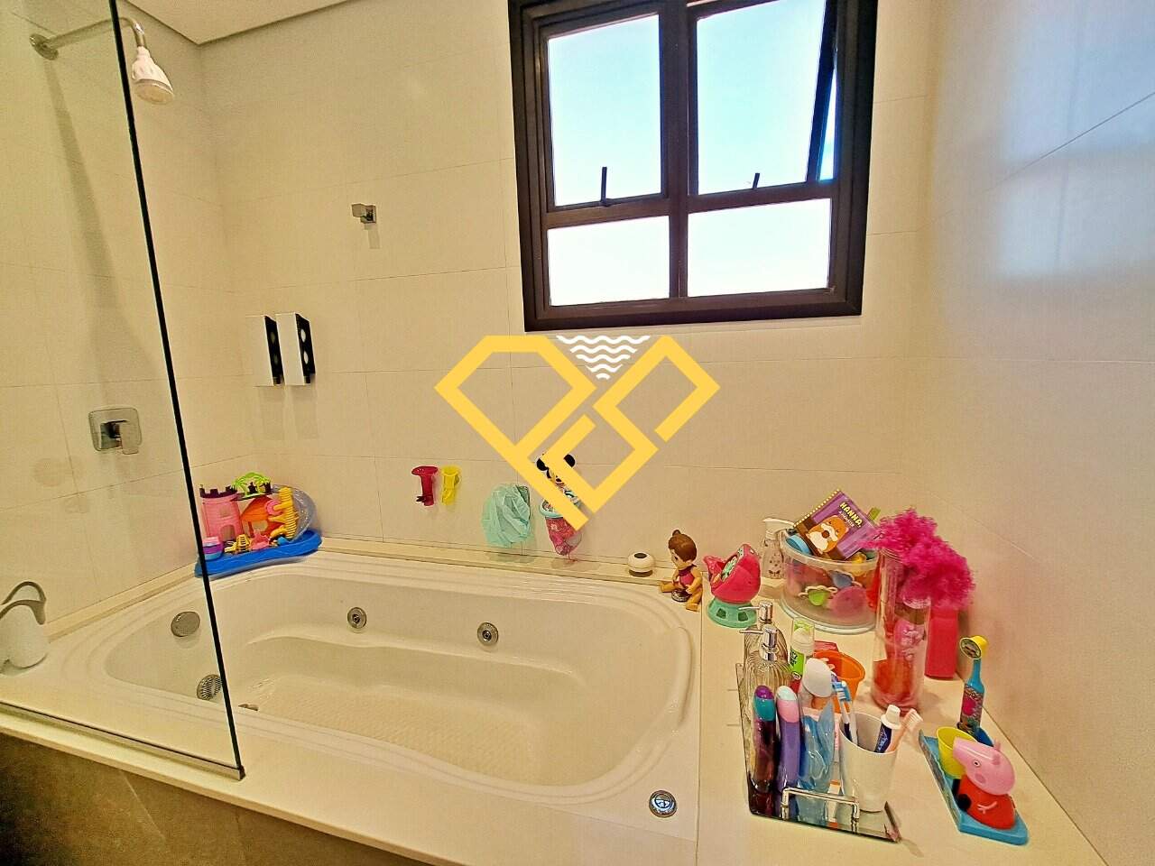 Apartamento à venda no Boqueirão: Wc da suiíe master