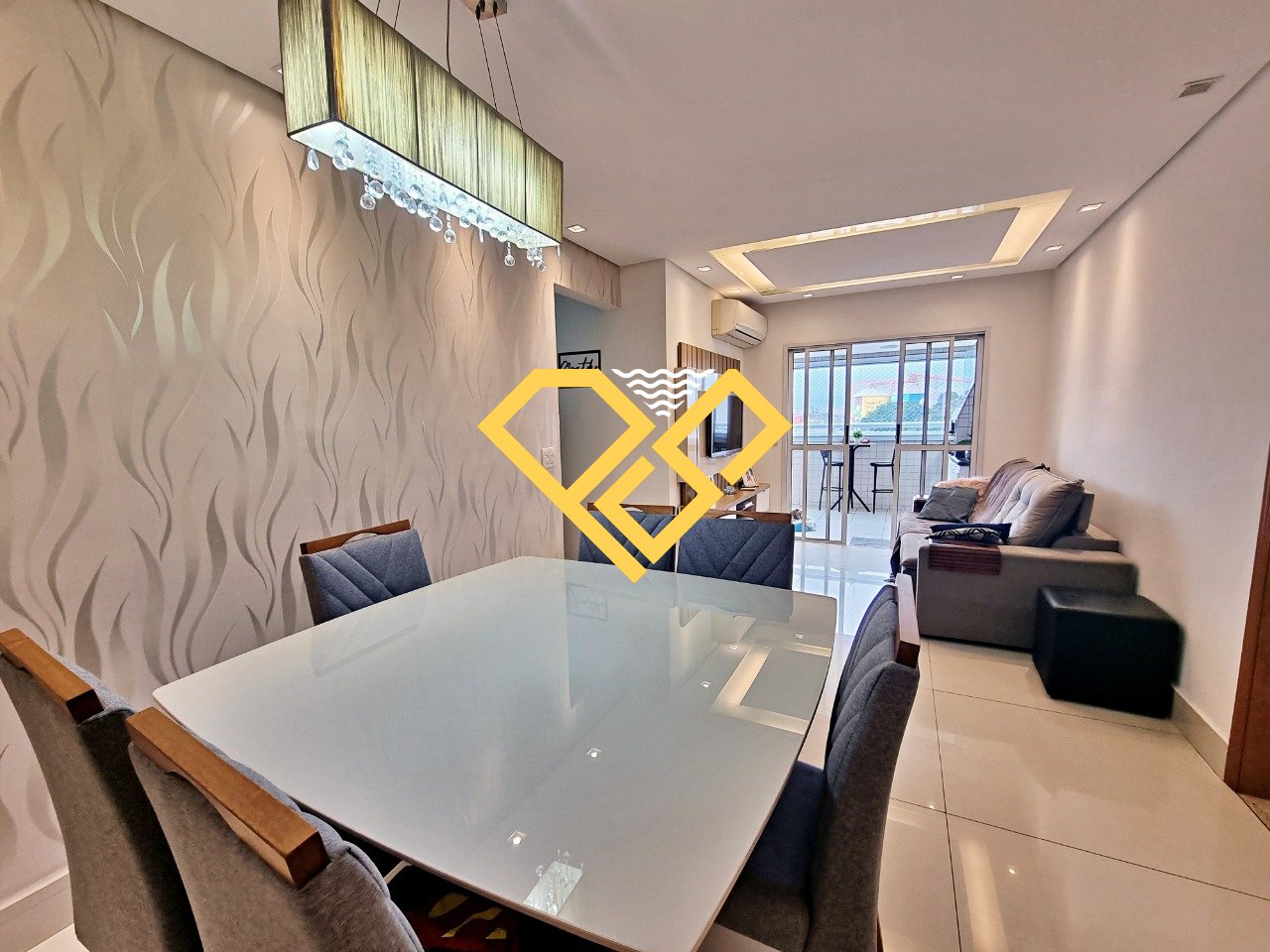 Apartamento à venda no Ponta da Praia: Sala jantar