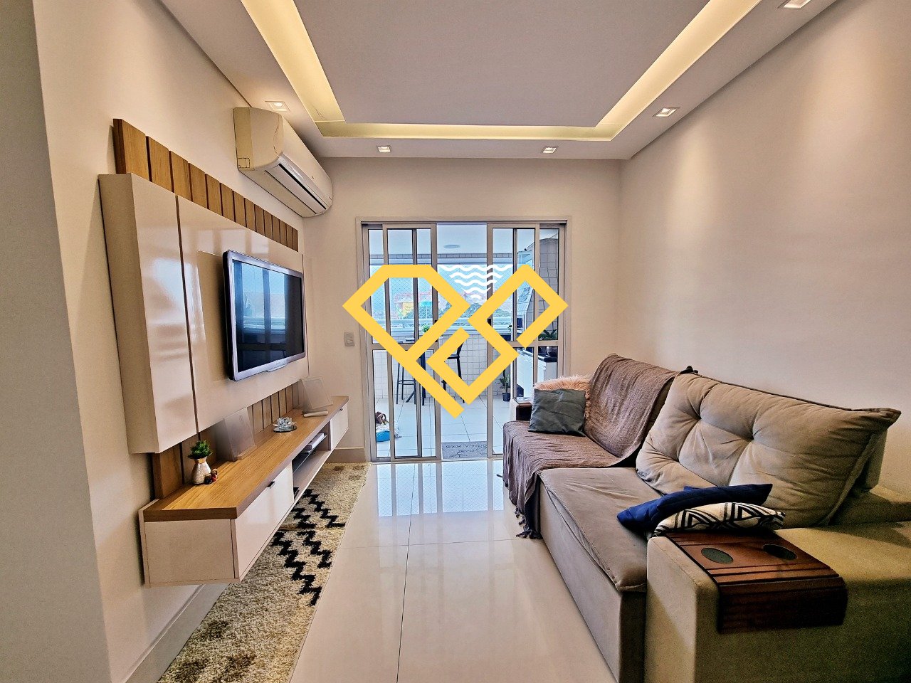 Apartamento à venda no Ponta da Praia: Sala estar