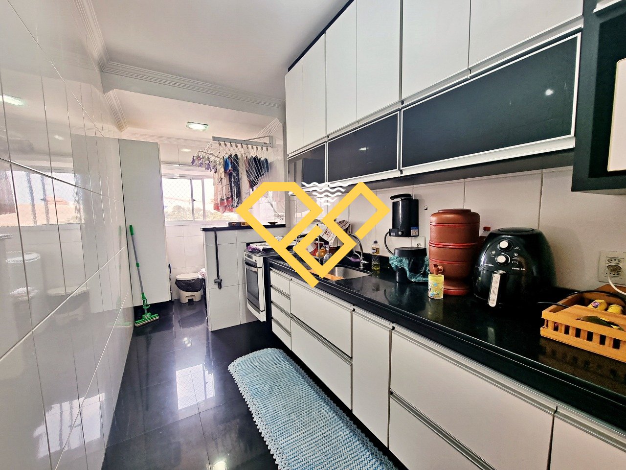 Apartamento à venda no Ponta da Praia: Cozinha