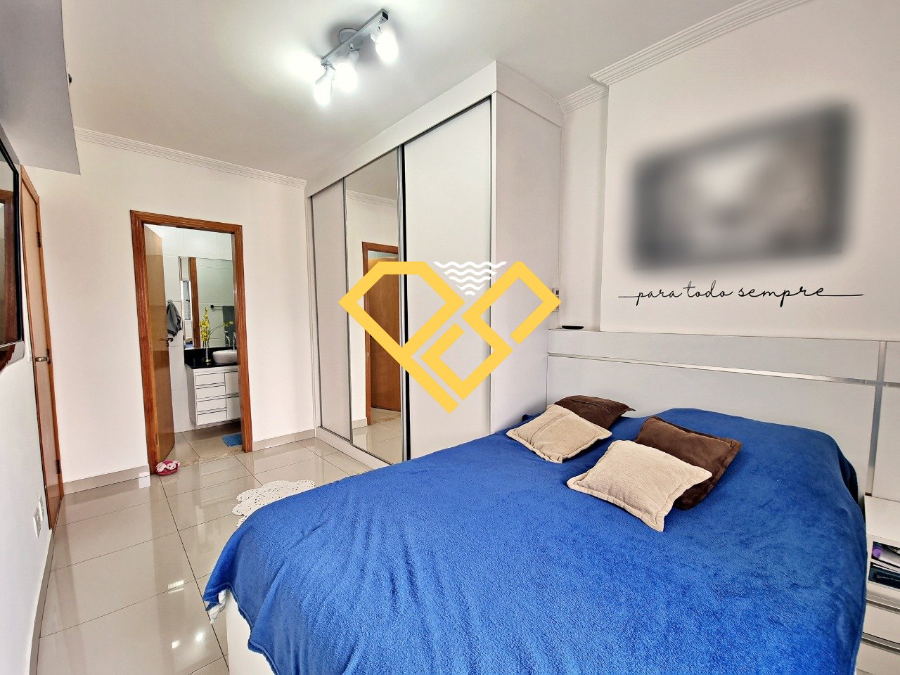 Apartamento à venda no Ponta da Praia: Suíte