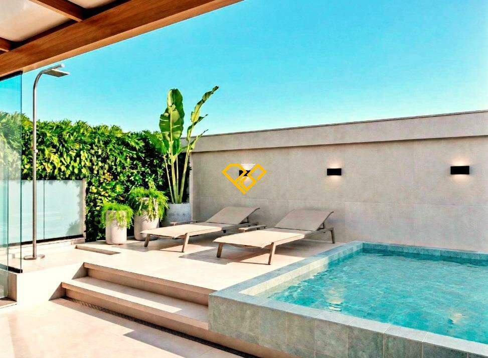 Cobertura à venda no Aparecida: Piscina