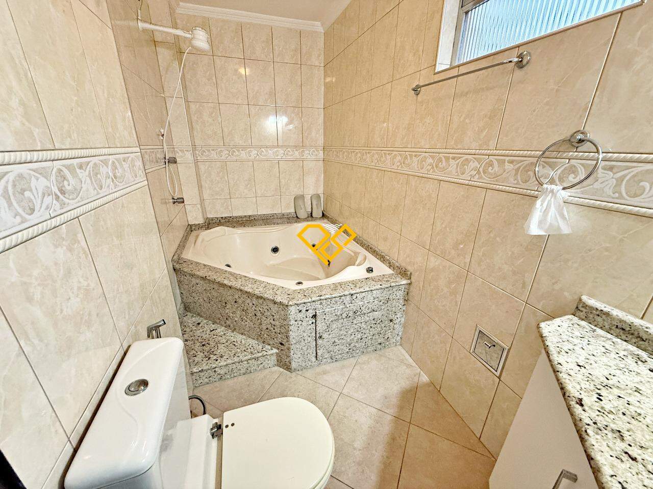 Apartamento à venda no Ponta da Praia: Wc suíte