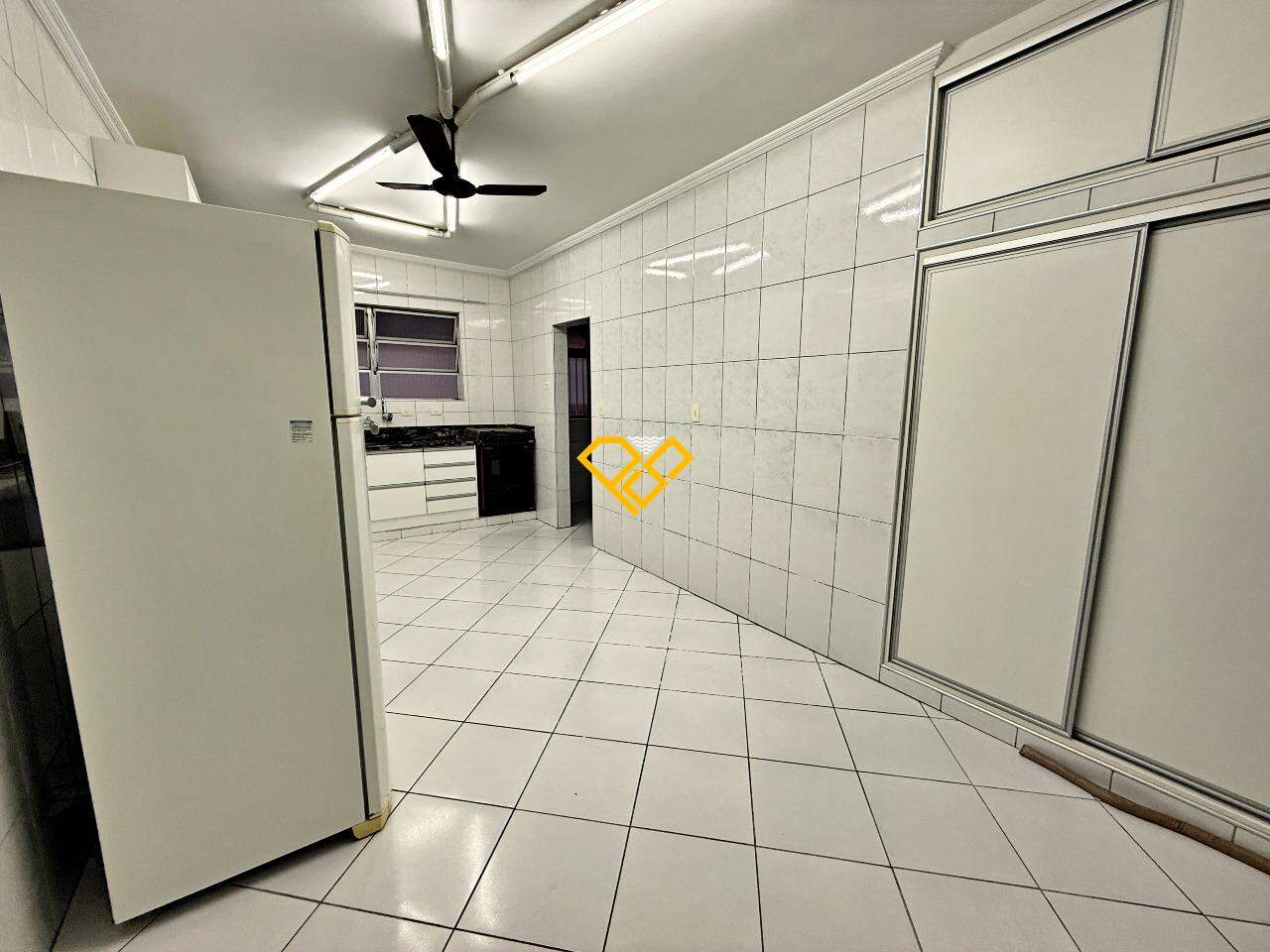 Apartamento à venda no Ponta da Praia: Cozinha
