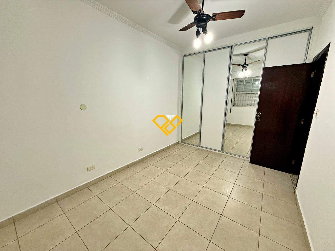 Apartamento à venda no Ponta da Praia: Dormitório 2