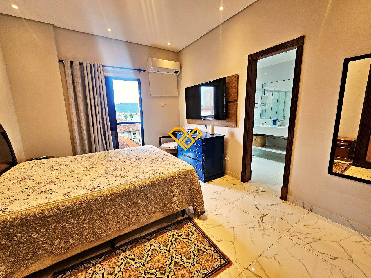 Apartamento à venda no Ponta da Praia: Suíte 3