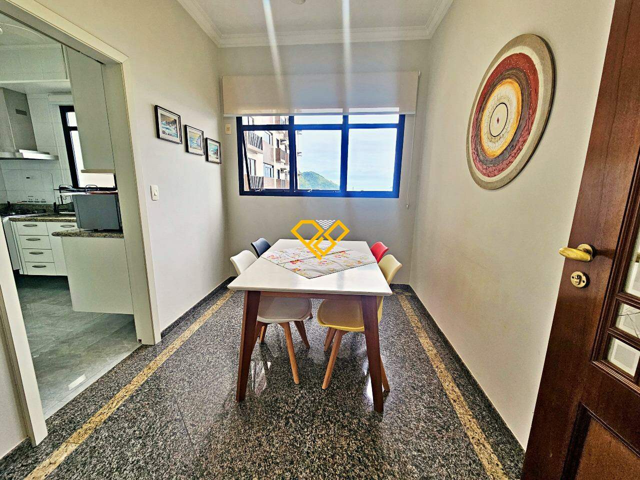 Apartamento à venda no Ponta da Praia: Sala de jantar