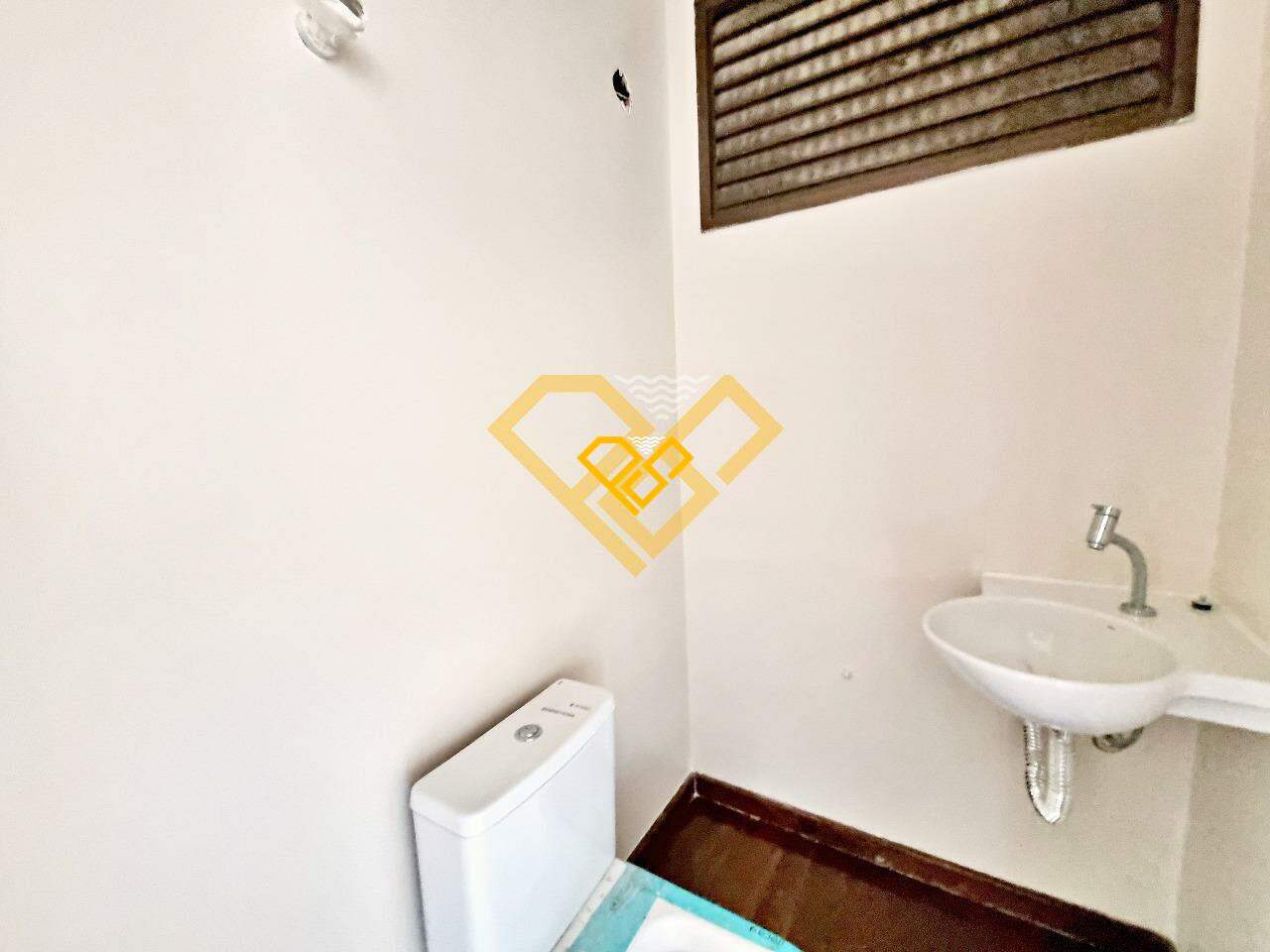 Apartamento à venda no Boqueirão: Lavabo