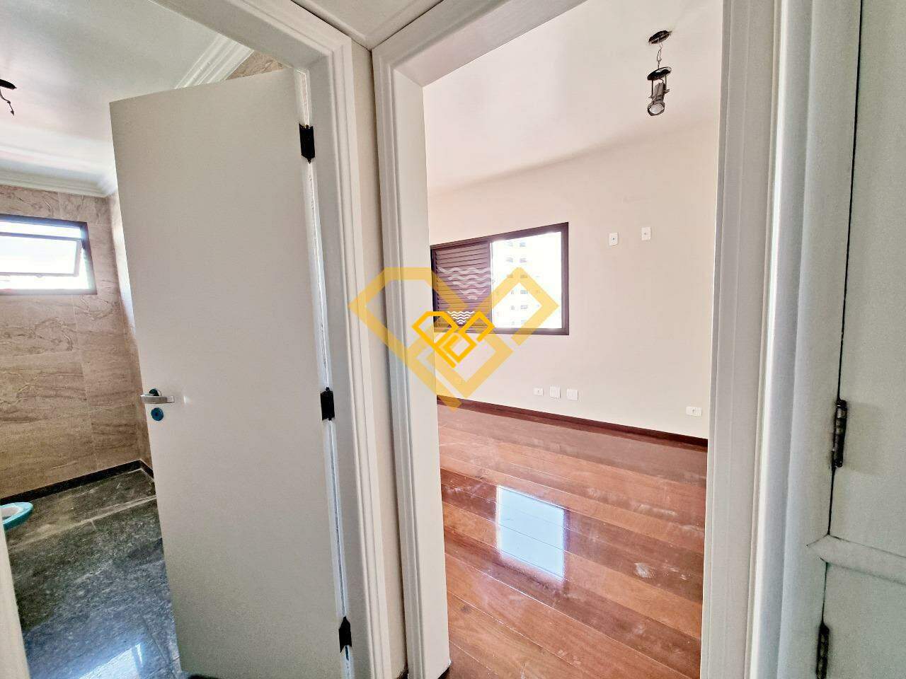 Apartamento à venda no Boqueirão: Suíte