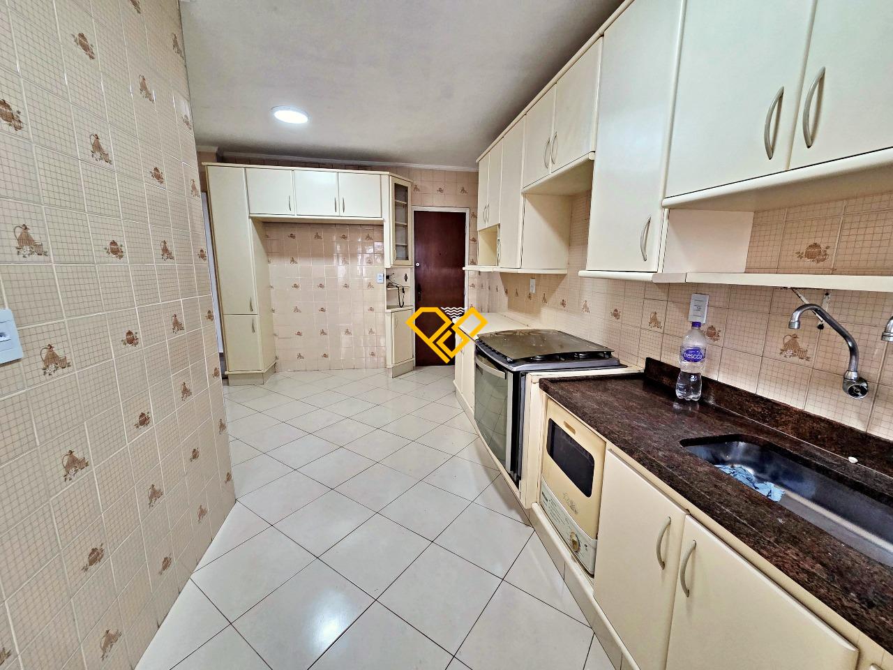 Cobertura à venda no Campo Grande: Cozinha